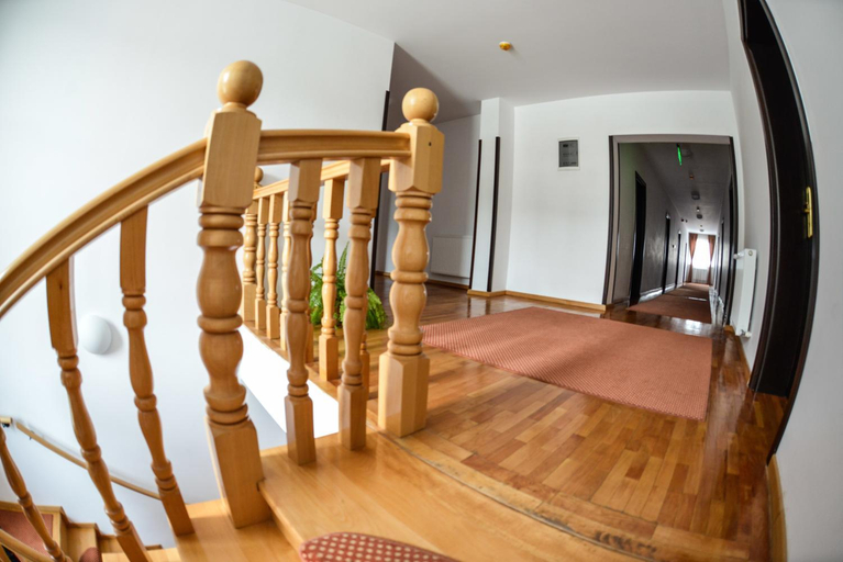 Others 5, Hotel Posada, Ramnicu Valcea