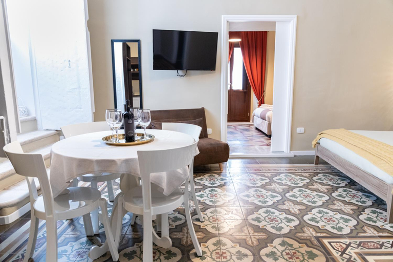 Bedroom 2, TRESCA CHARME luxury Rooms, Bari