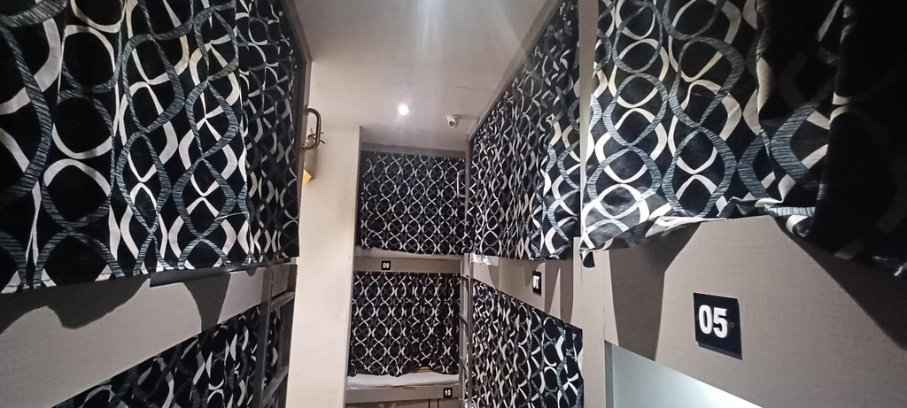 Others 3, New Passenger Dormitory, Mumbai Suburban