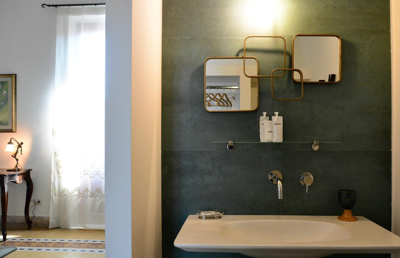 Bathroom 4, DOMUS ALERIA Deluxe Rooms, Agrigento