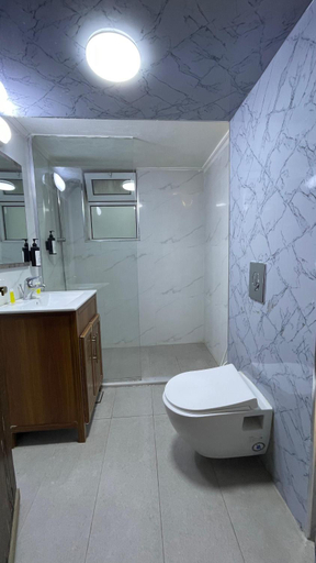 Bathroom 3, فندق الفاروق, Salt
