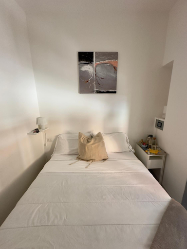 Bedroom 2, Margot, La Spezia