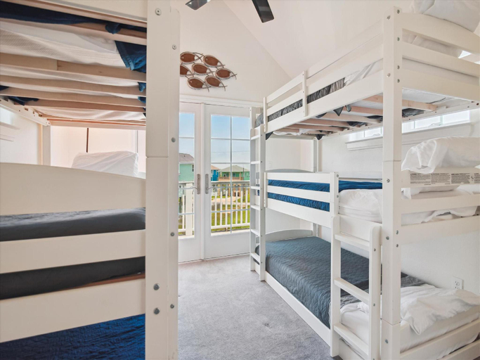Bedroom 2, Beach Rays, Galveston