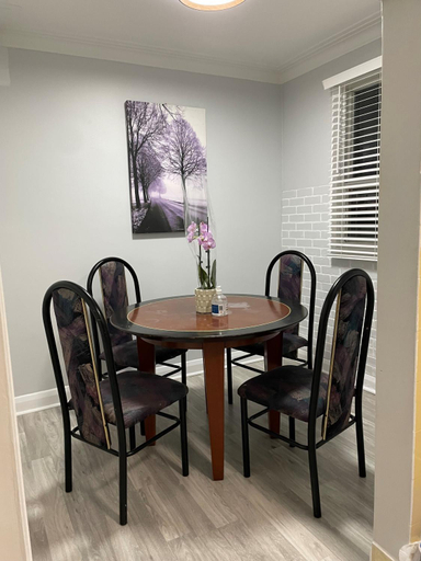 Others 3, Toronto Full Bed in a Room - Midtown, Toronto