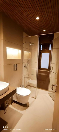 Bathroom 4, Hotel Archana Residency, Mumbai Suburban