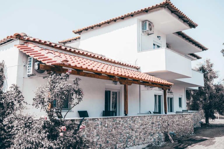 Others 5, Villa Theano 2, Central Macedonia