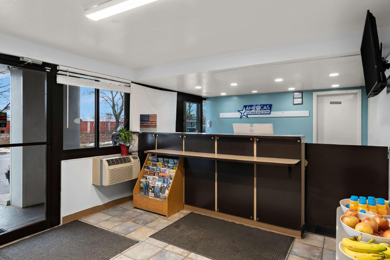 Public Area 2, Americas Best Value Inn Bangor, Penobscot