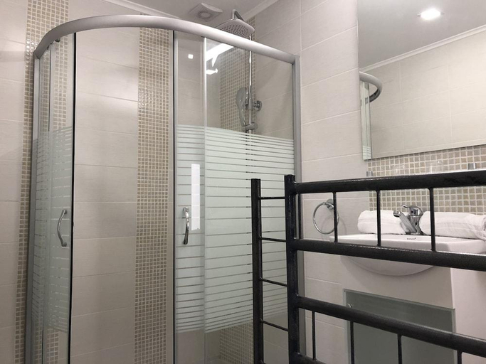 Bathroom 3, HOTEL LA CITADELLE, Alpes-Maritimes