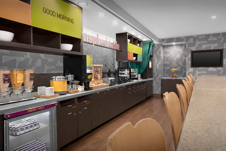 Food & Drinks 3, Home 2 Suites by Hilton Phoenix Chandler, Maricopa