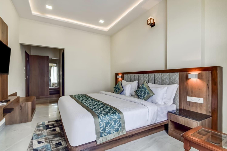 Others, The Royal Residence Inn, Kullu