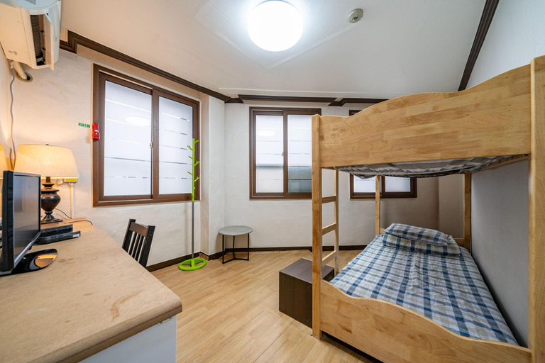 Bedroom 3, Remnant Guesthouse, Jung