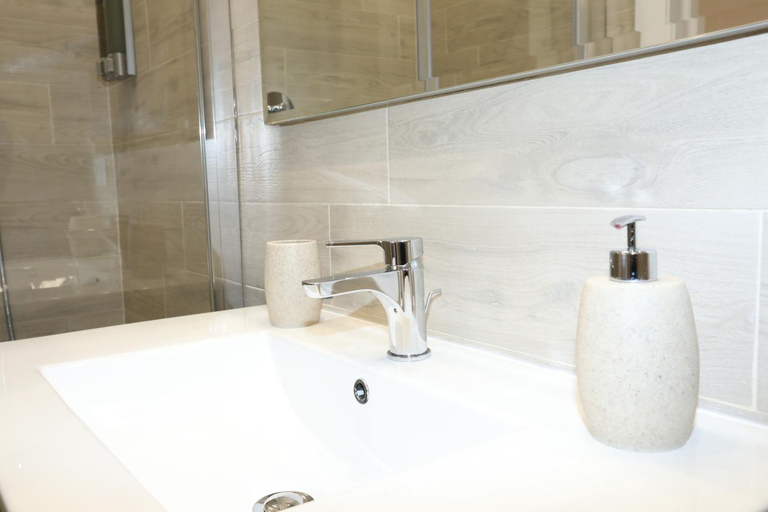 Bathroom 3, Unique luxury apartment and rooms, Rome