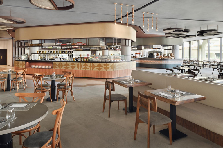 Food & Drinks 5, ERTH Hotel., Abu Dhabi City