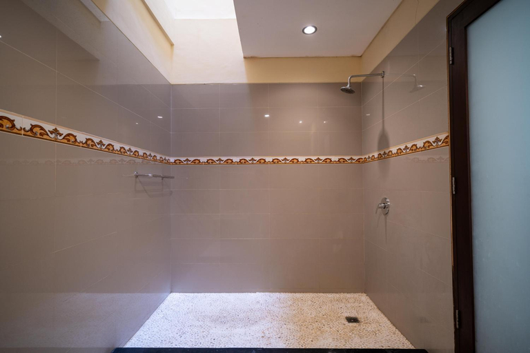 Bathroom 3, Mardika Private Villa Ubud, Gianyar