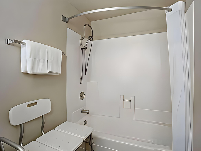 Bathroom 3, The Grand Inn Peoria, Maricopa