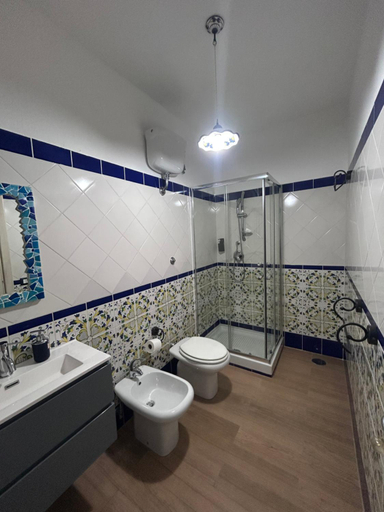 Bathroom 4, Antica Dimora Palinuro, Salerno
