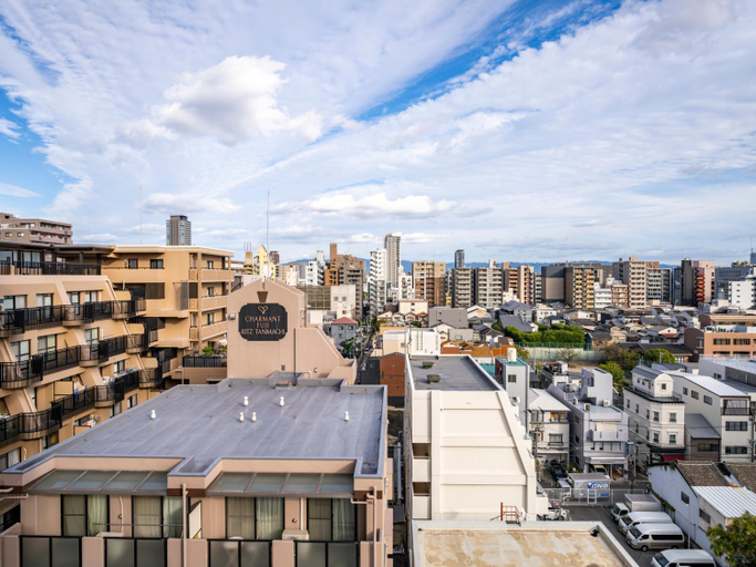 Others 5, Central Mansions, Osaka