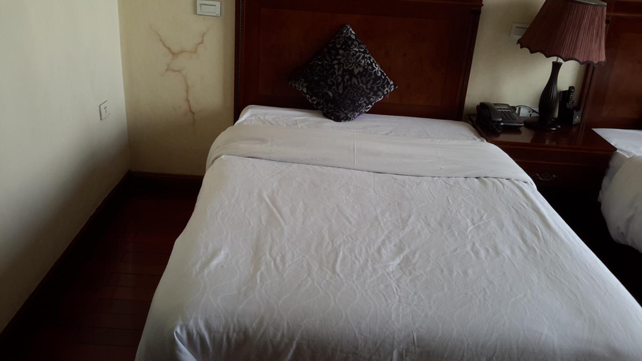 Others 5, FT Hotel, Addis Abeba