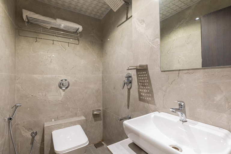 Bathroom, Hotel Artilla Borivali, Mumbai Suburban