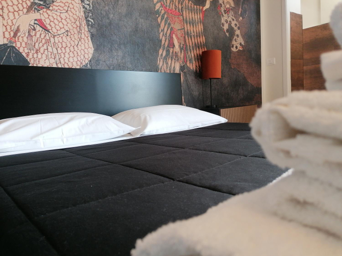 Bedroom 2, Asian & Luxury Rooms, Rome