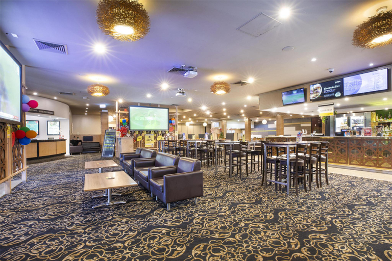 Food & Drinks 5, Nightcap at Waltzing Matilda Hotel, Melbourne