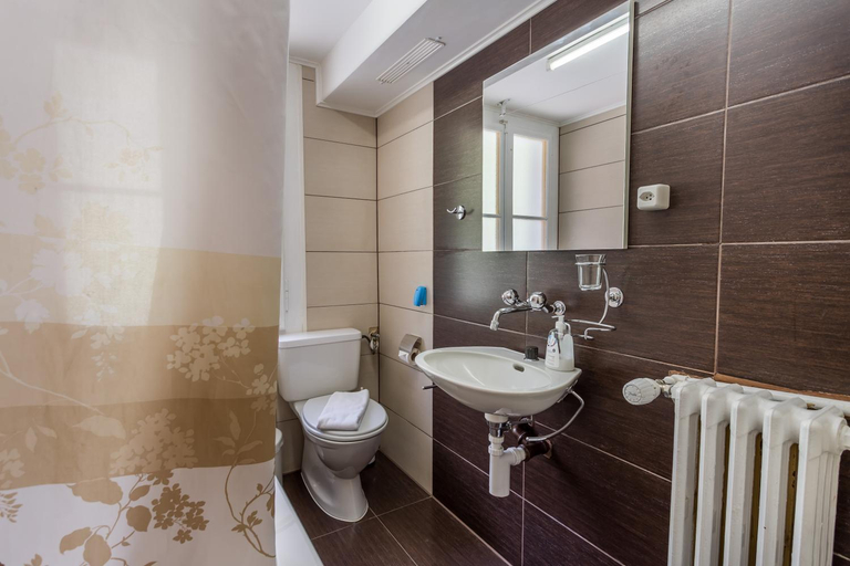 Bathroom, Hotel Sterne, Interlaken