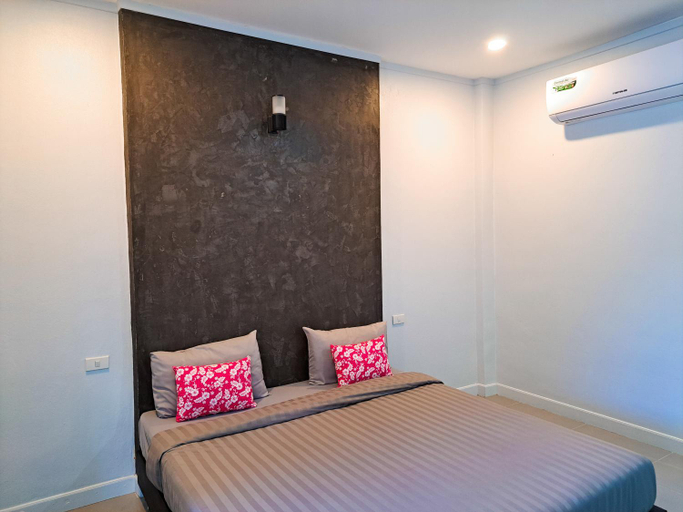 Bedroom 2, ไอวี่ ดีลักซ์ รีสอร์ท, Thap Sakae