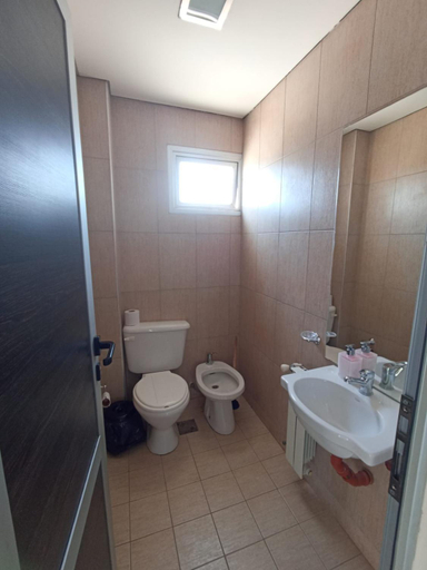 Bathroom 3, Nubes Apart Hotel, Capital