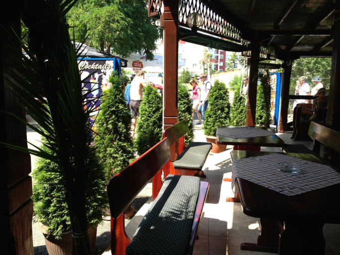 Food & Drinks 5, Hotel Pliska - Breakfast or All inclusive Light, Nesebar