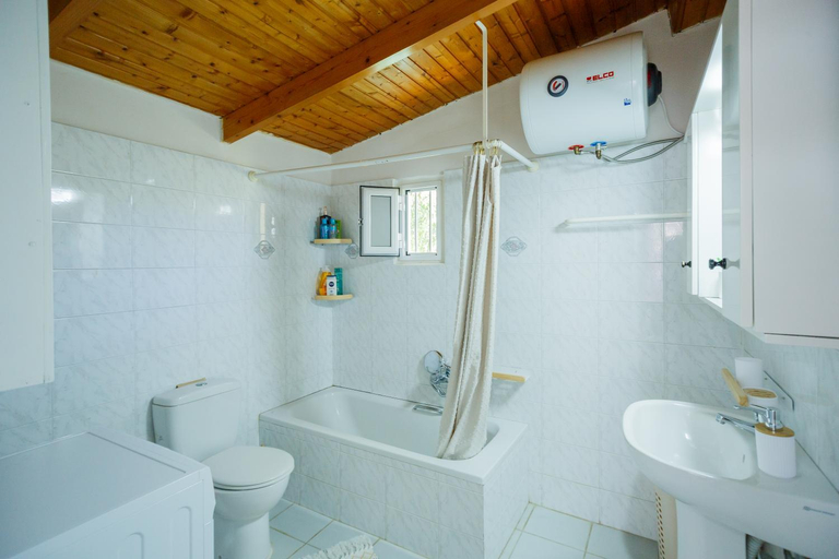 Bathroom 2, Thegi SeaFront House, Ionian Islands