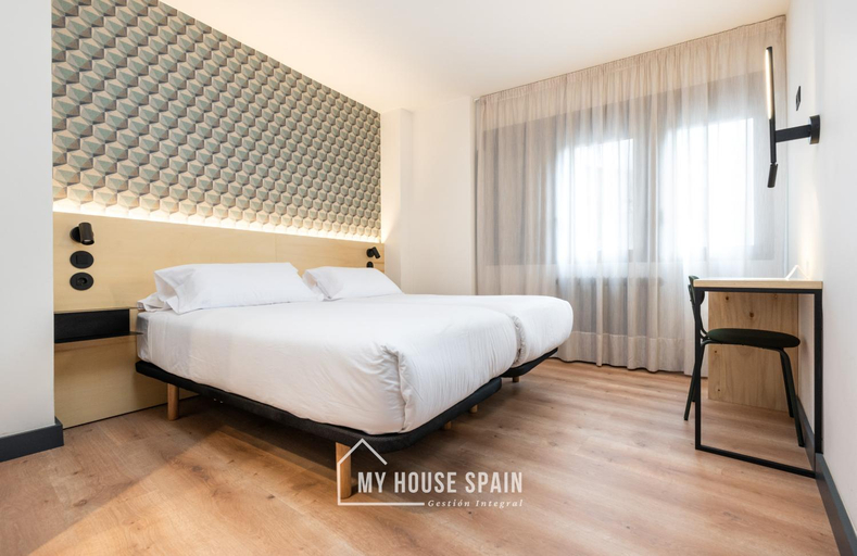 Bedroom 3, Novarooms by MyHouseSpain, Asturias