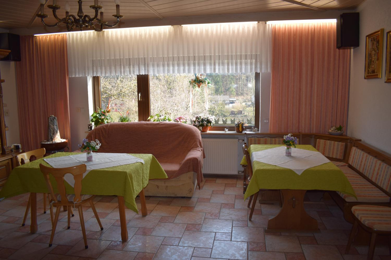 Others 5, Gaestehaus Grau, Forchheim