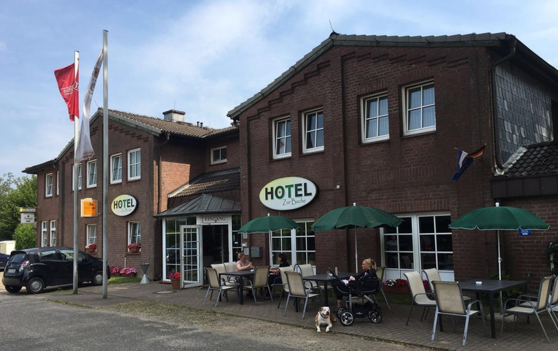 Exterior & Views 2, Hotel Zur Buche, Segeberg