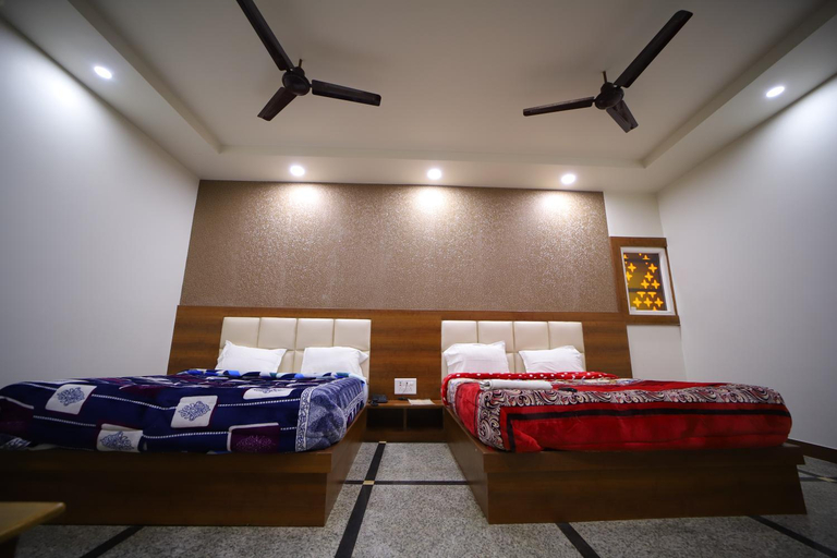 Others 5, Hotel Royal Phoenix, Agra