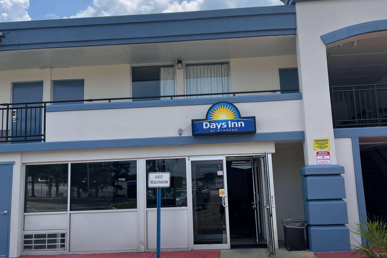 Exterior & Views 2, Days Inn by Wyndham Montgomery I-85, Montgomery