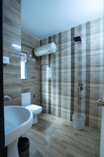 Bathroom, Gapstays, Pune
