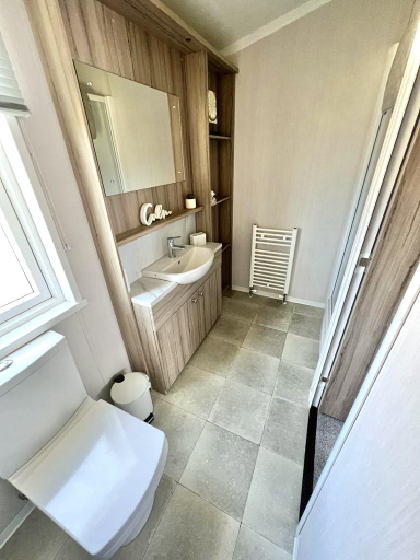 Bathroom 3, Holidays with TLC at Cherry Lea Park, Lincolnshire