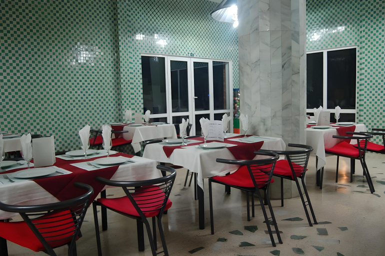 Food & Drinks 4, Appart-Hôtel Tagadirt, Agadir-Ida ou Tanane