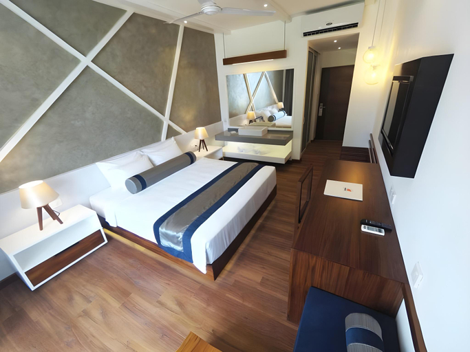 Bedroom 4, Camelot Beach Hotel, Negombo