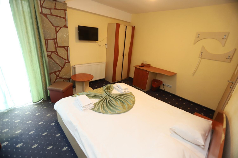 Bedroom 2, Restaurant Casa Nicolenco Azuga by Genco, Azuga