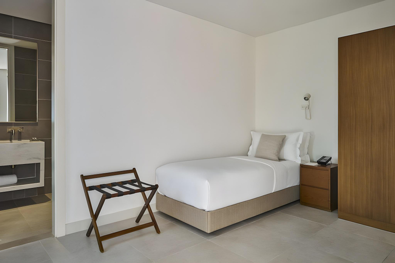 Bedroom 3, ERTH Hotel., Abu Dhabi City
