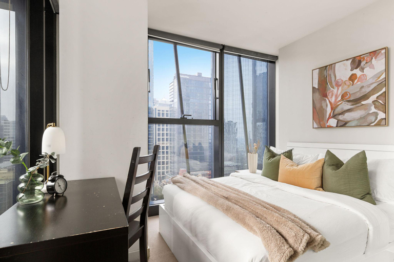 5, Stylish 2BR City Escape on Collins with Views, Melbourne