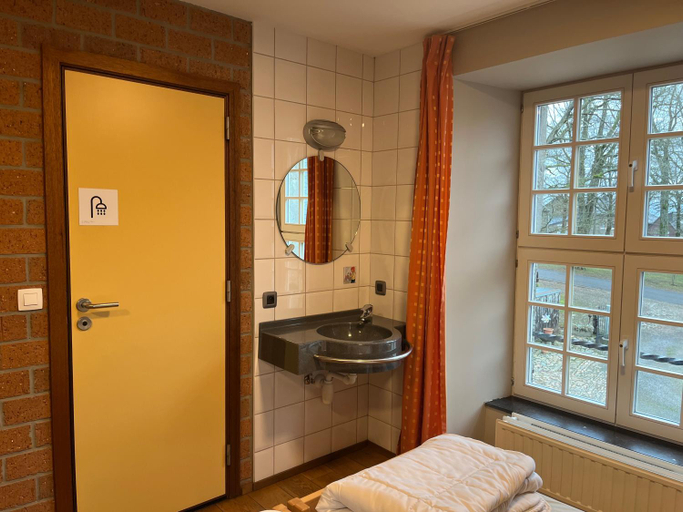 Bathroom 3, Gite-Auberge Kaleo de Wanne, Liège