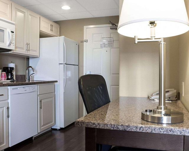 Bedroom 3, MainStay Suites Bismarck, Burleigh