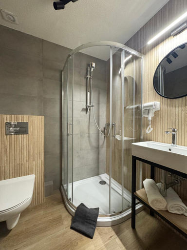 Bathroom 3, Willa Janowa & SPA, Tatra