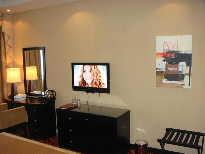 Others 5, Paragon Hotel, Abu Dhabi City