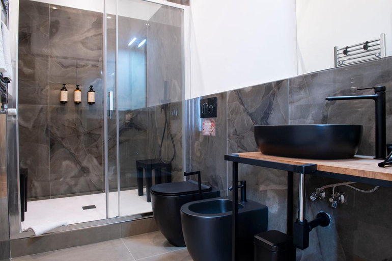 Bathroom 4, Hotel AD Suites Nazionale, Roma