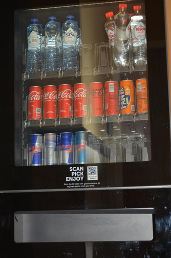 Food & Drinks 5, The LIF Boutique, Amsterdam