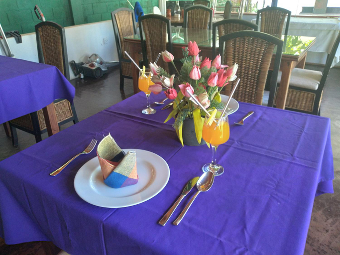 Food & Drinks 4, VIJAI RESORT, Negombo
