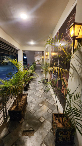 Others 4, Motorway Majesty Suites, Islamabad